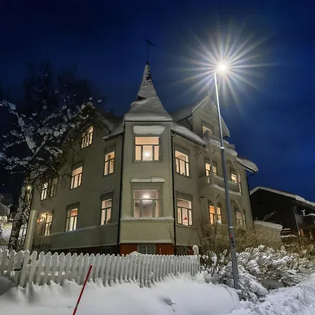 Kostersitz Apartamento Tromsø